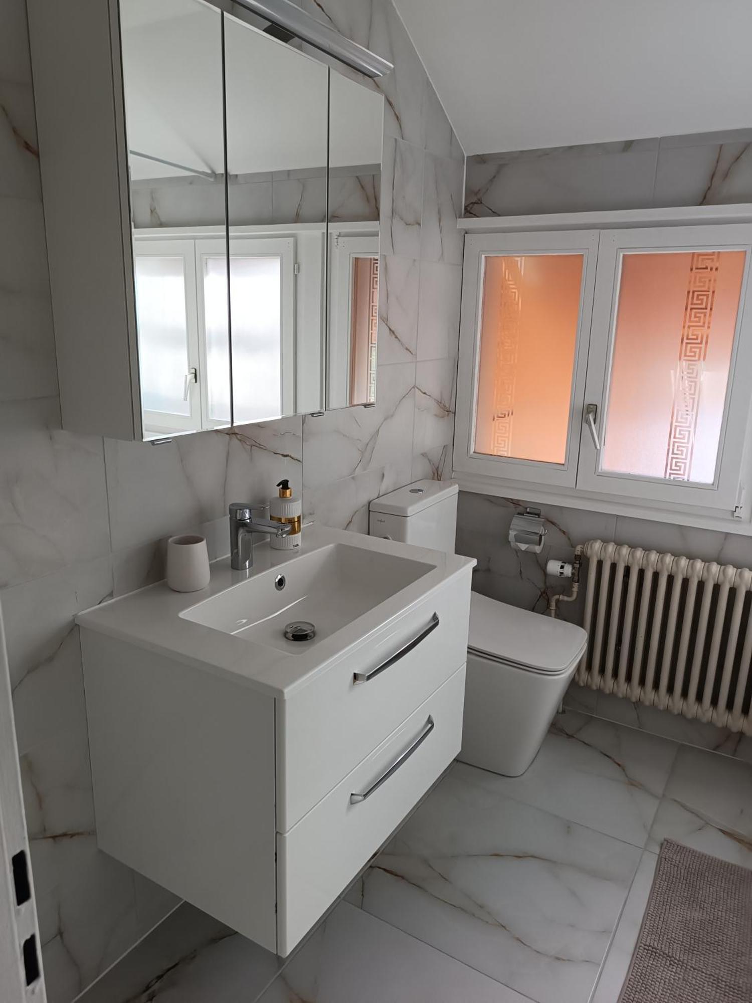אינטרלאקן Mon Amour Apartment מראה חיצוני תמונה
